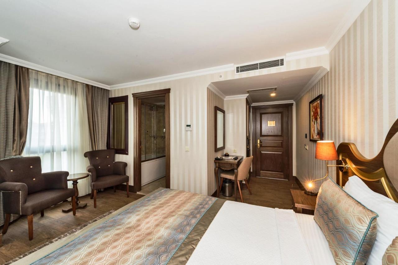 Hotel The