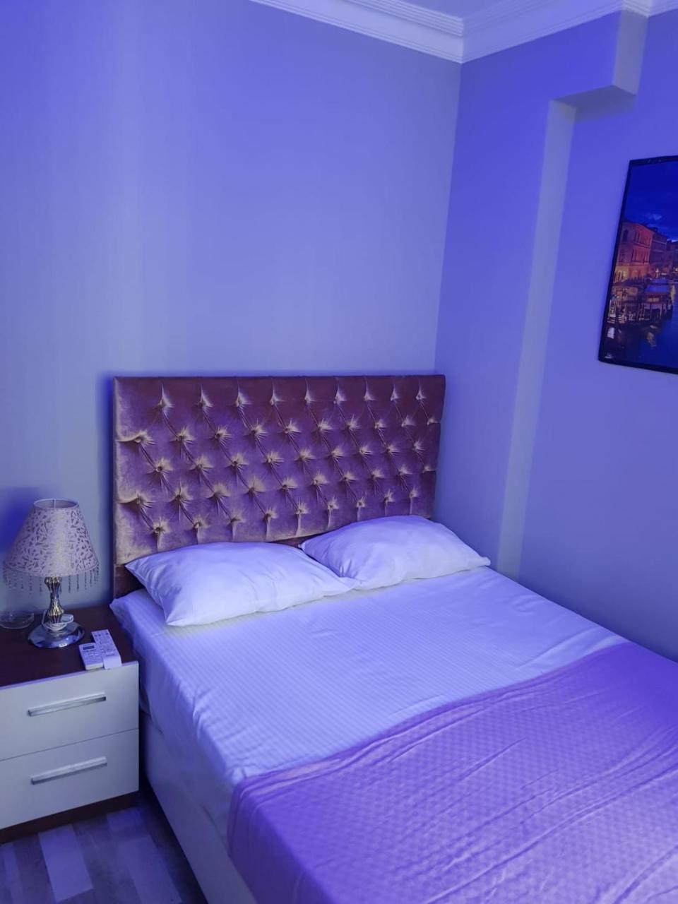 Otel Eyfel 3*