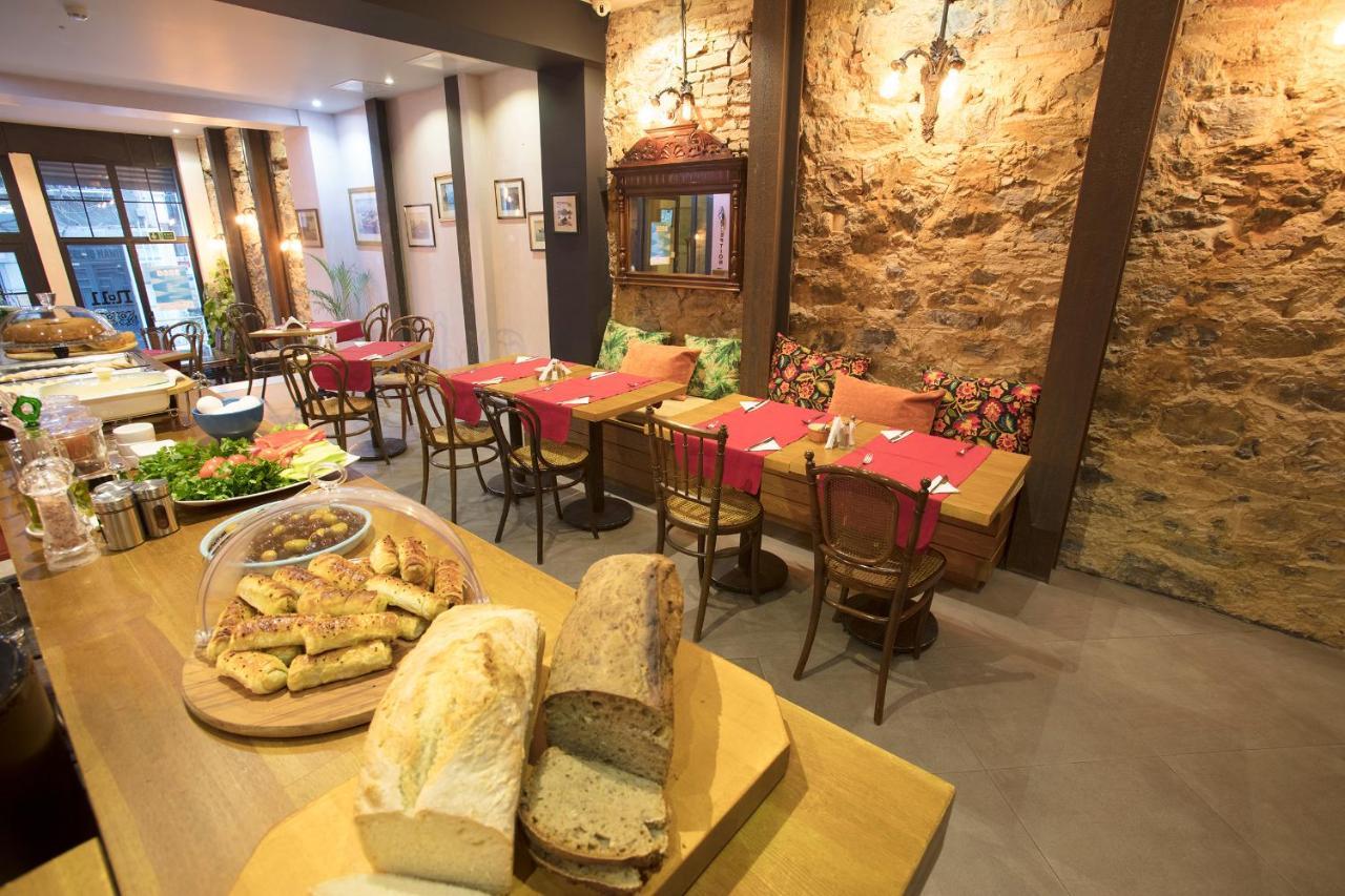 Aparthotel No11 & 4*