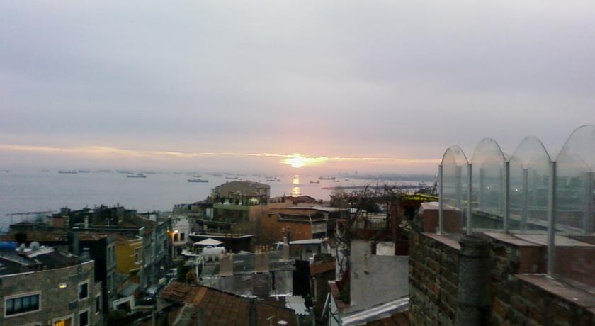 Hotel Emine Sultan 3*