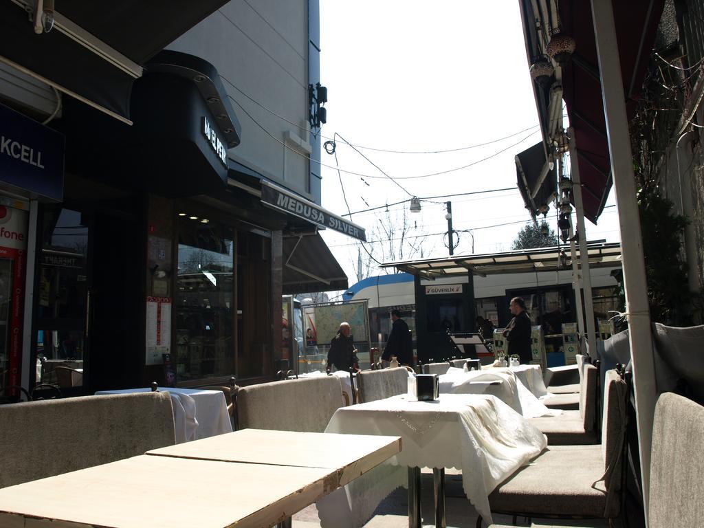 Esra Sultan Petrol Hotel