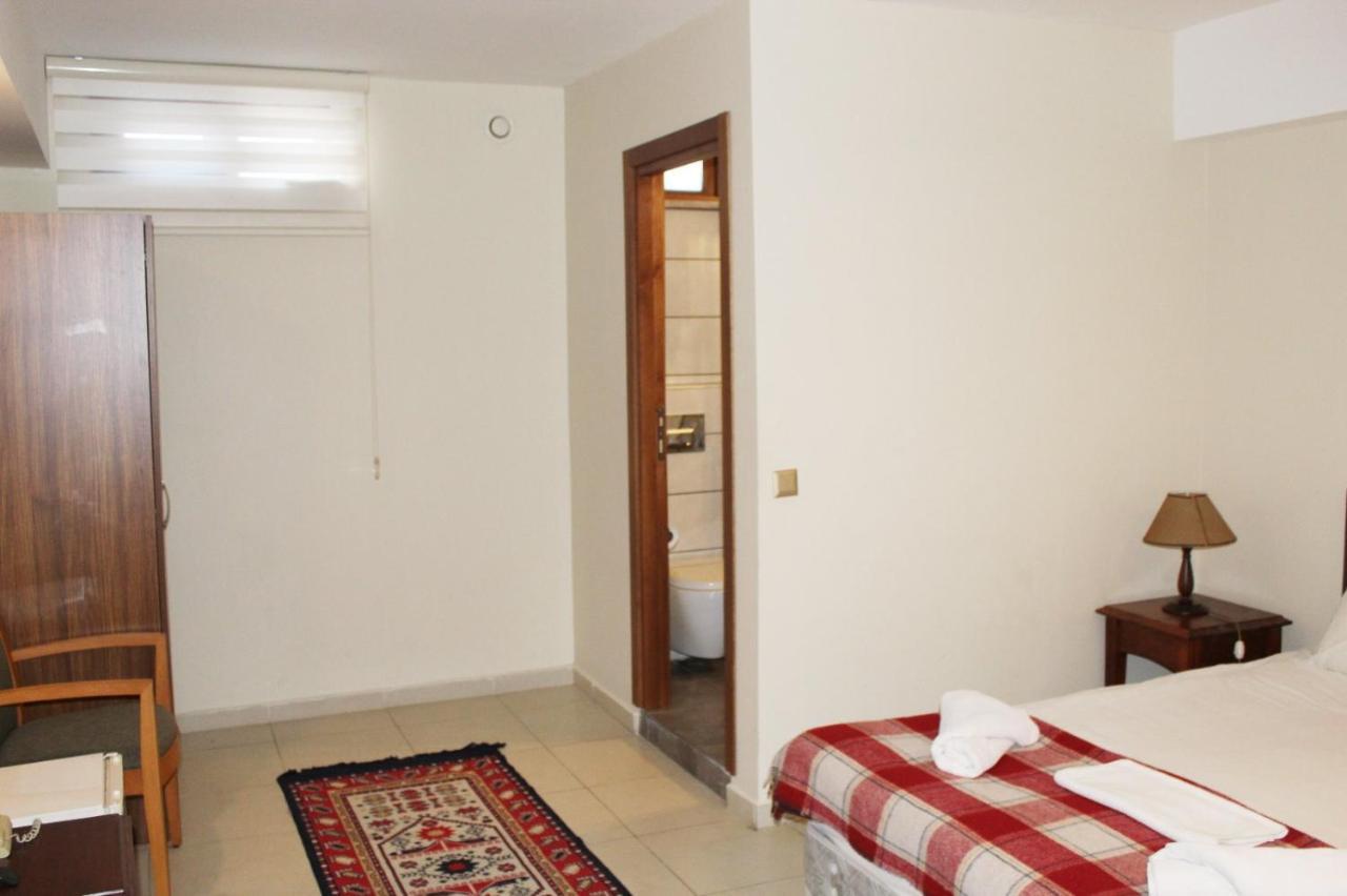 Hotel Lalinn 3*
