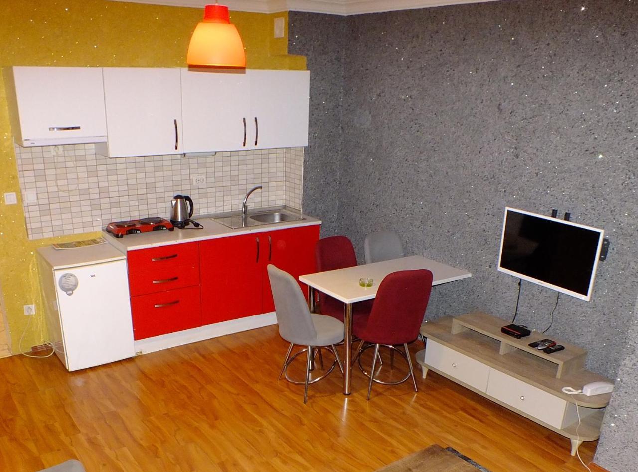 Artura Suite's Aparthotel 2*