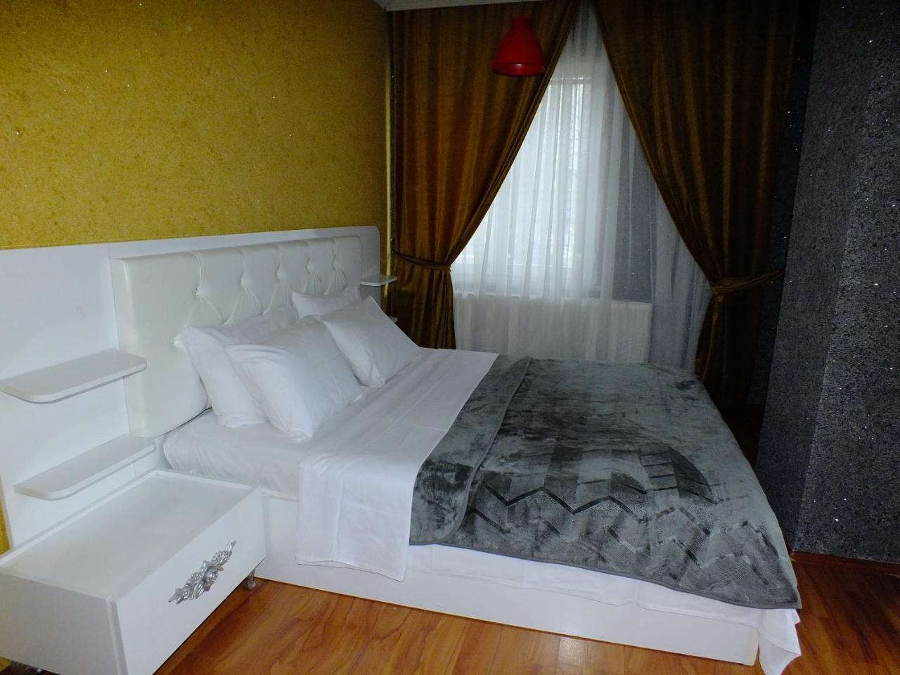 Artura Suite's Aparthotel 2*