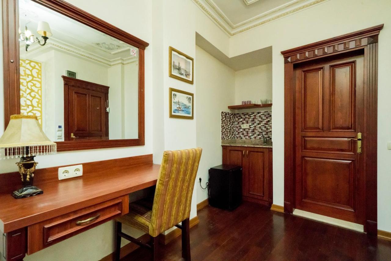 Aparthotel Atam 3*