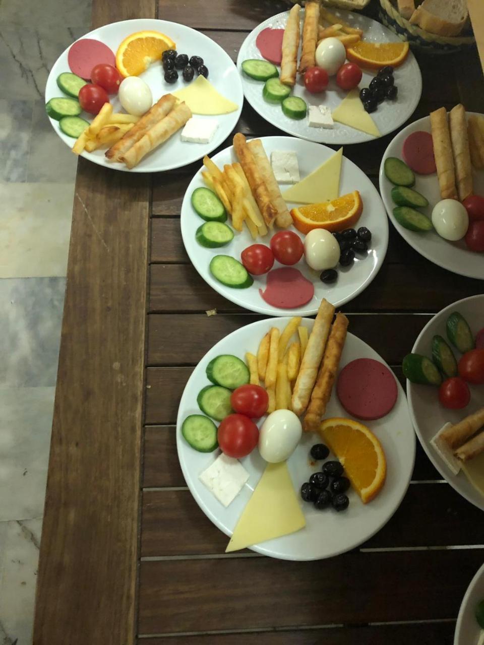 Miss Royal & 3* İstanbul