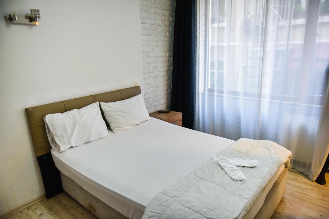 Oda ve Kahvaltı Corner Living Space