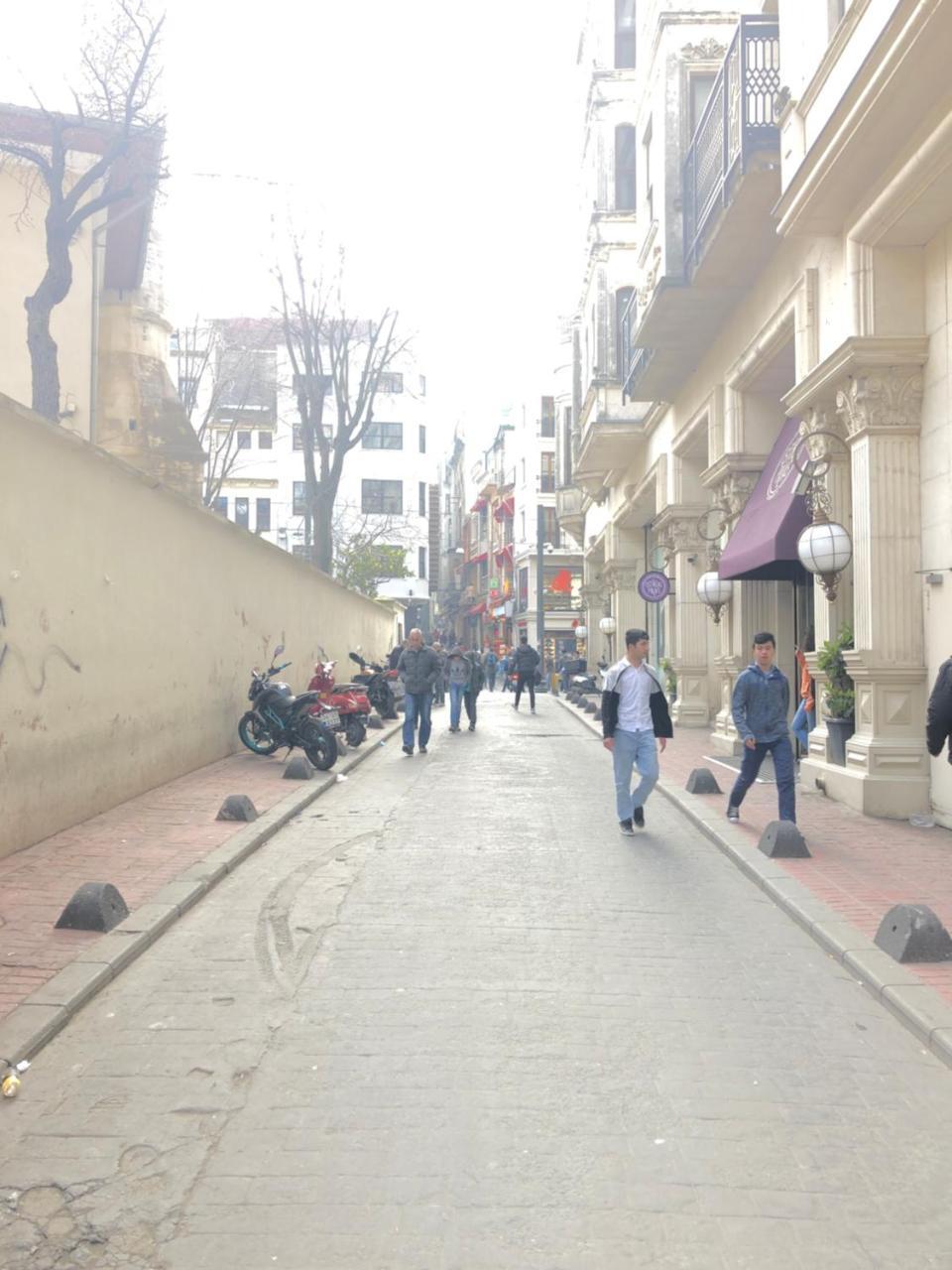 Taksim Palace Hotel *
