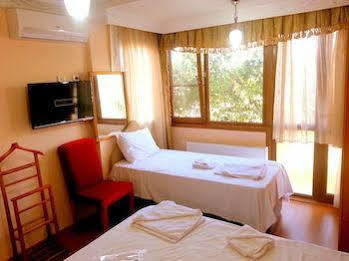 Hotel Sydney 2*