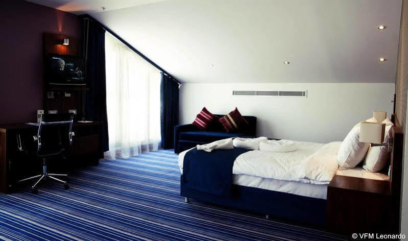 Express Istanbul-altunizade By Ihg Hotel 3*