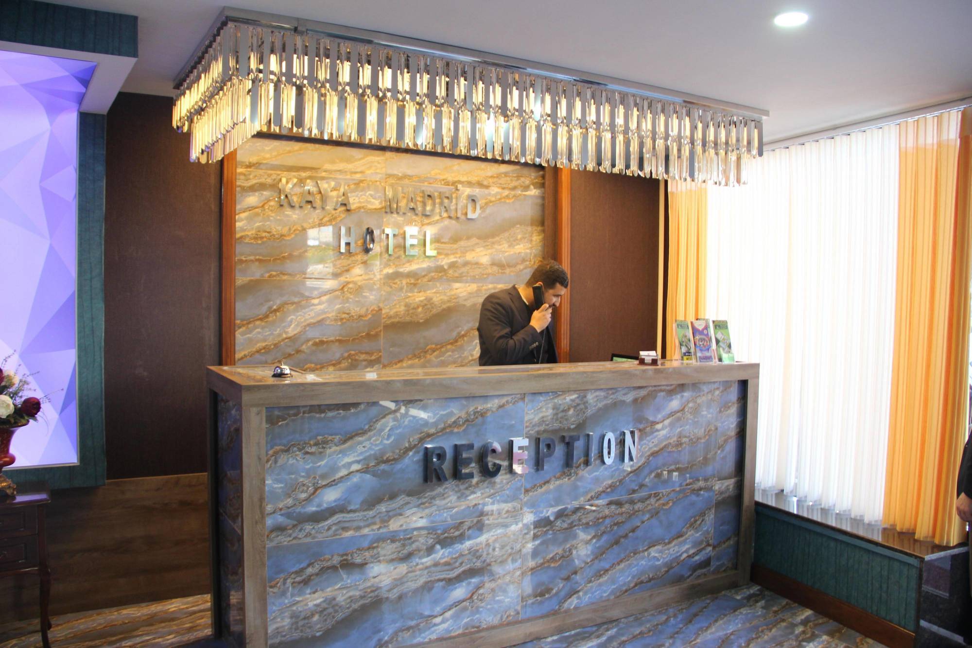Kaya Madrid Hotel 3*