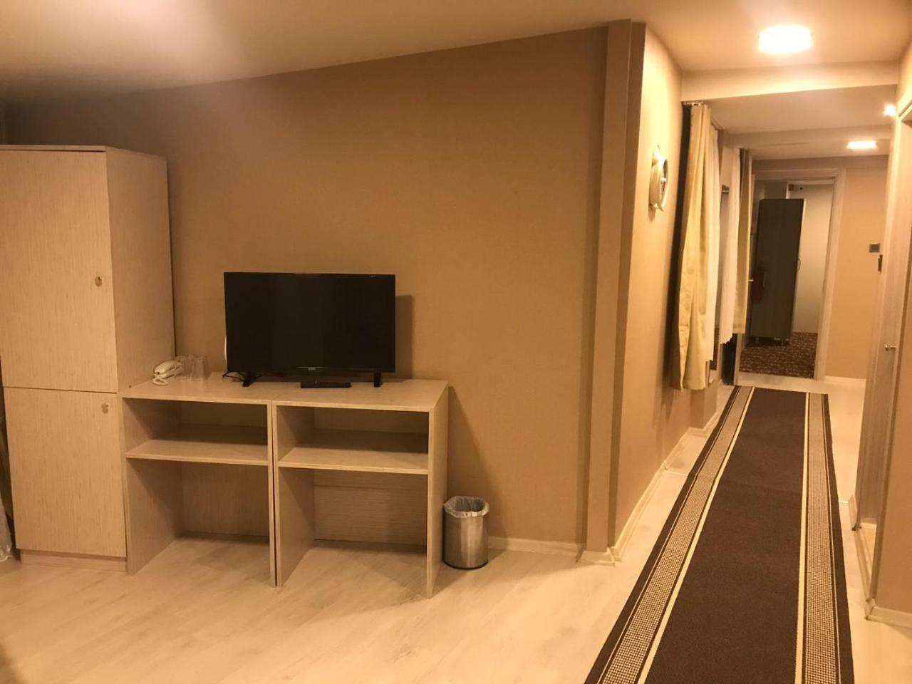 Grand Ahi 3*