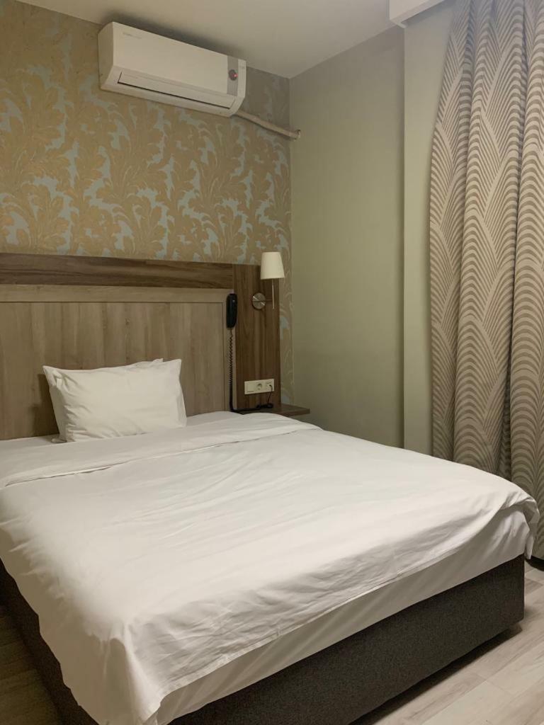 Venus Taksim 3*