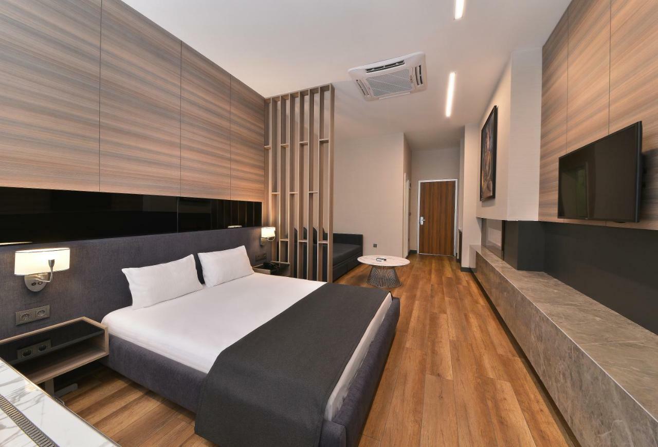 Hotel Nish & Istanbul