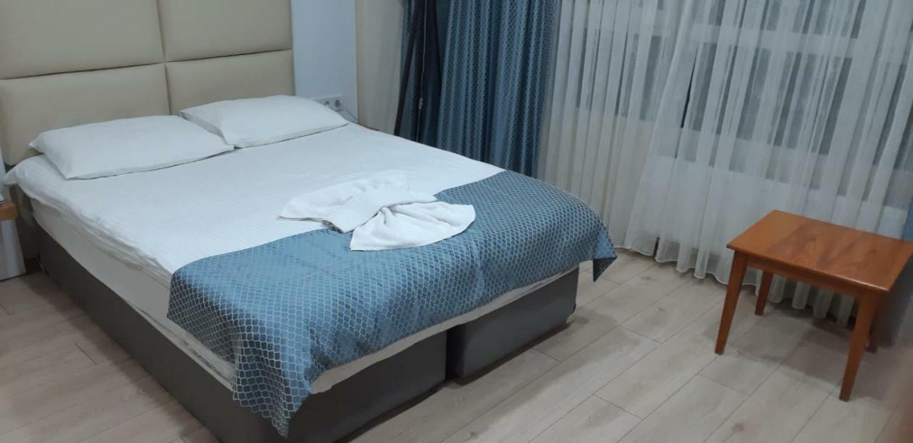 Otel Arya *
