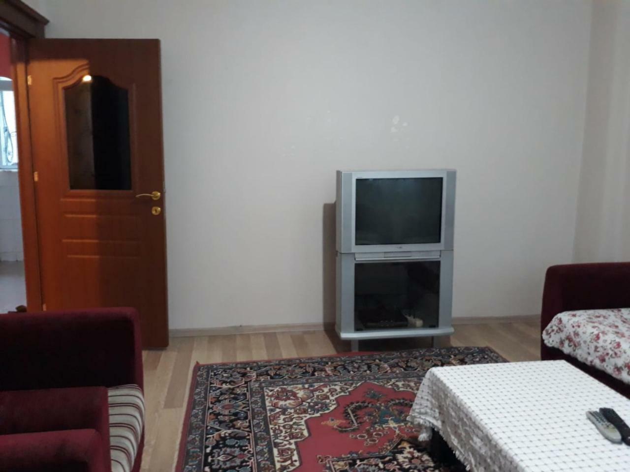 Omer Hayyam Suites 3*