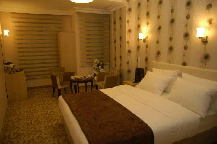 Bulvar Hotel