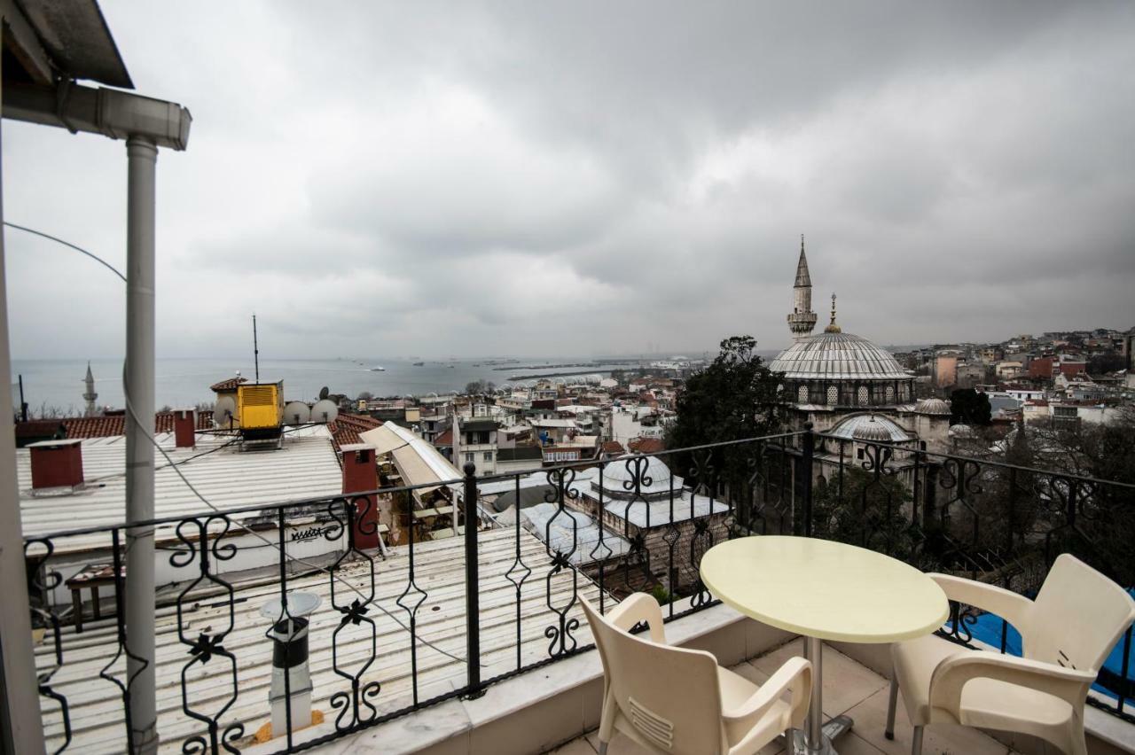 Black Pearl Aparthotel