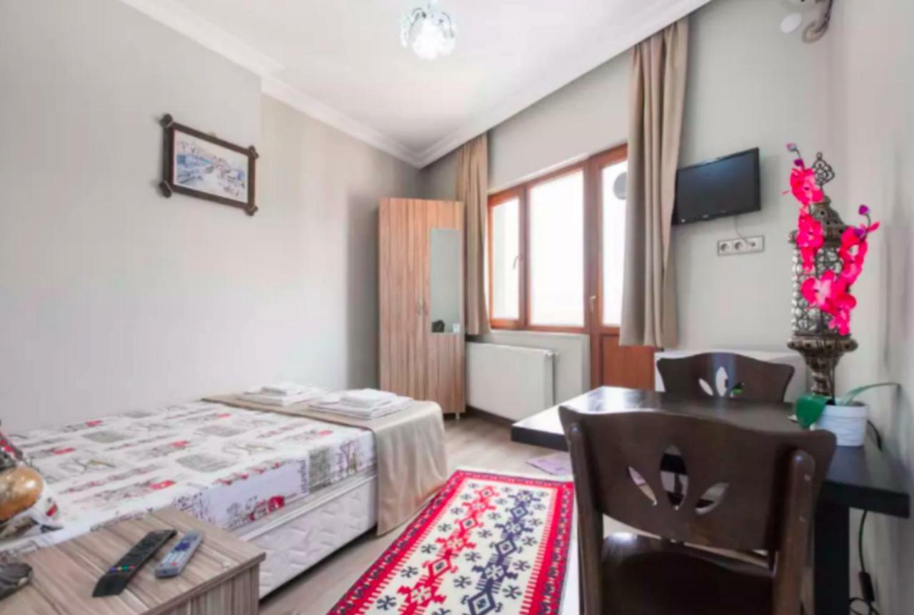 Balat House *