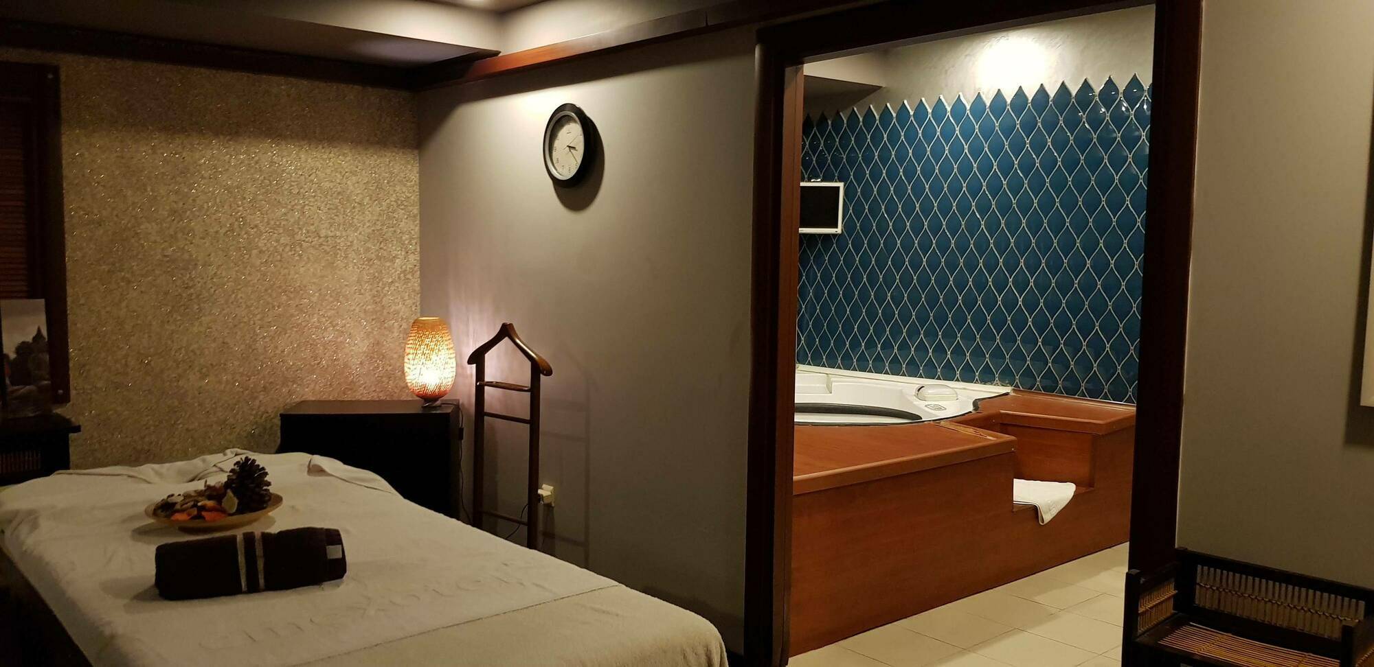 Kndf Marine Hotel 3*