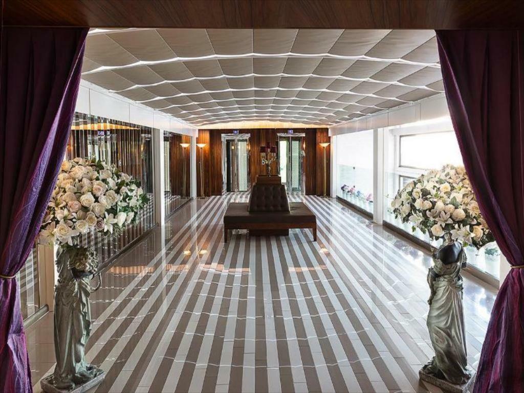 Hotel Vogue Supreme 5*