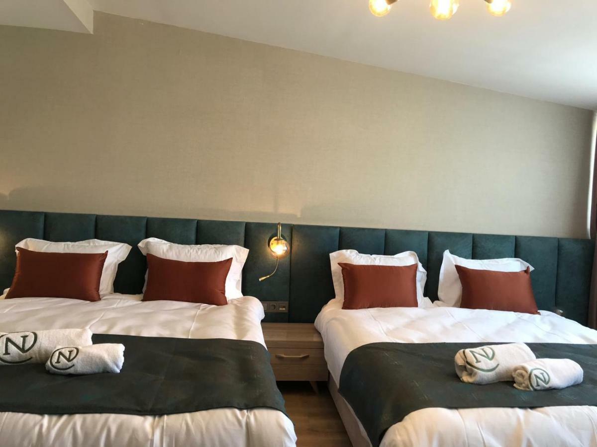 Hotel Nika & Cafe