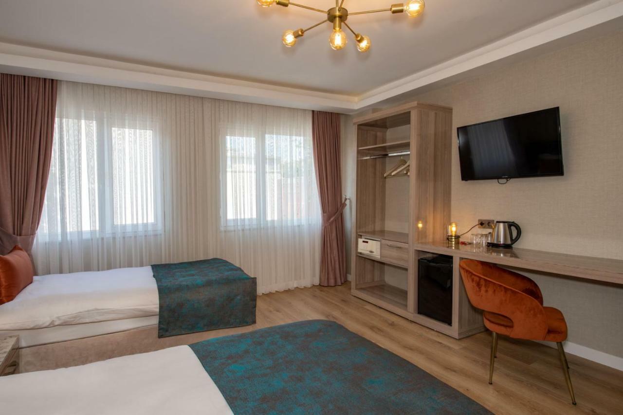 Hotel Nika & Cafe Istanbul