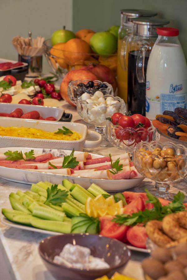 Hotel Nika & Cafe Istanbul