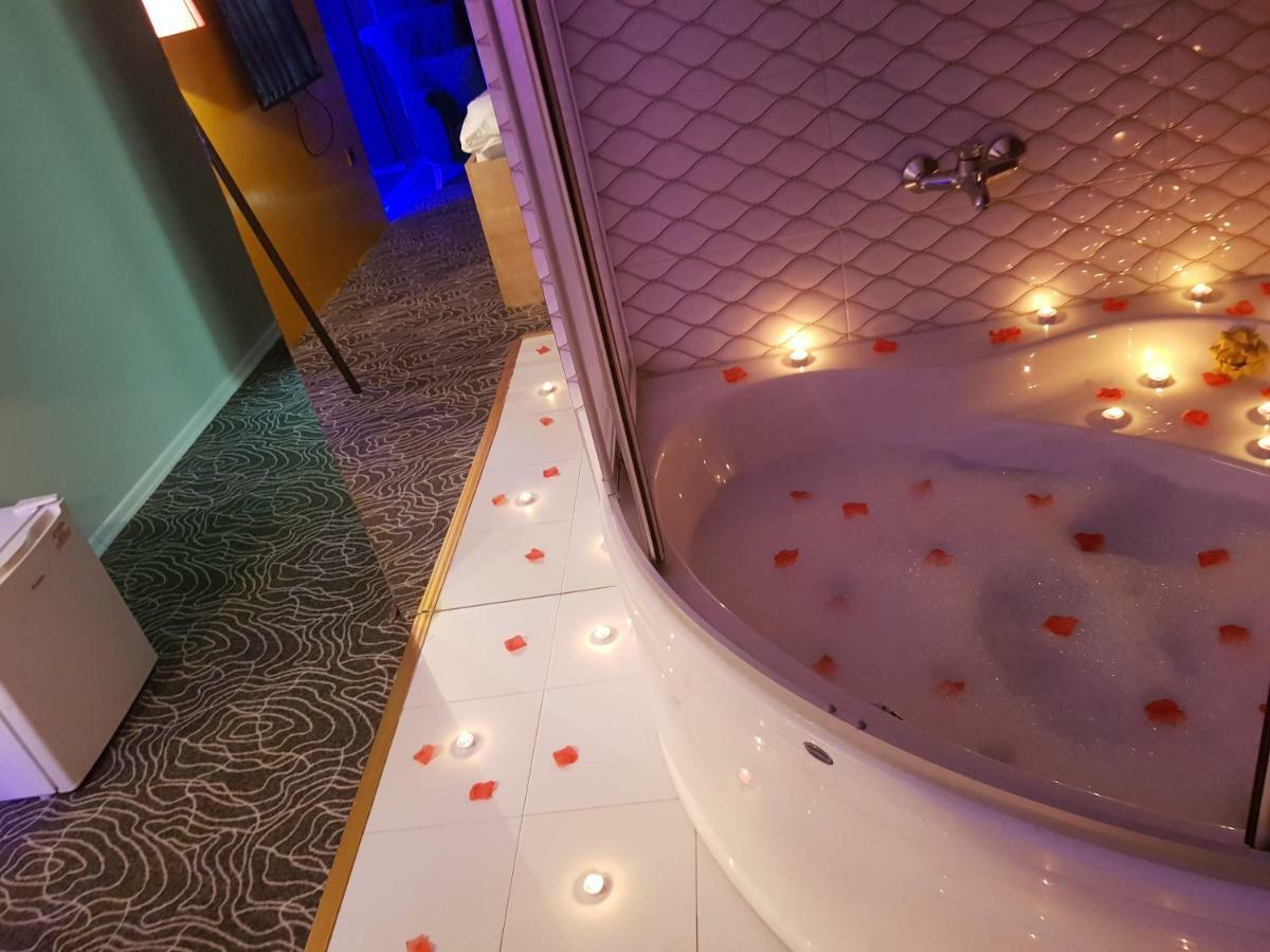 Aparthotel Suit Palas *