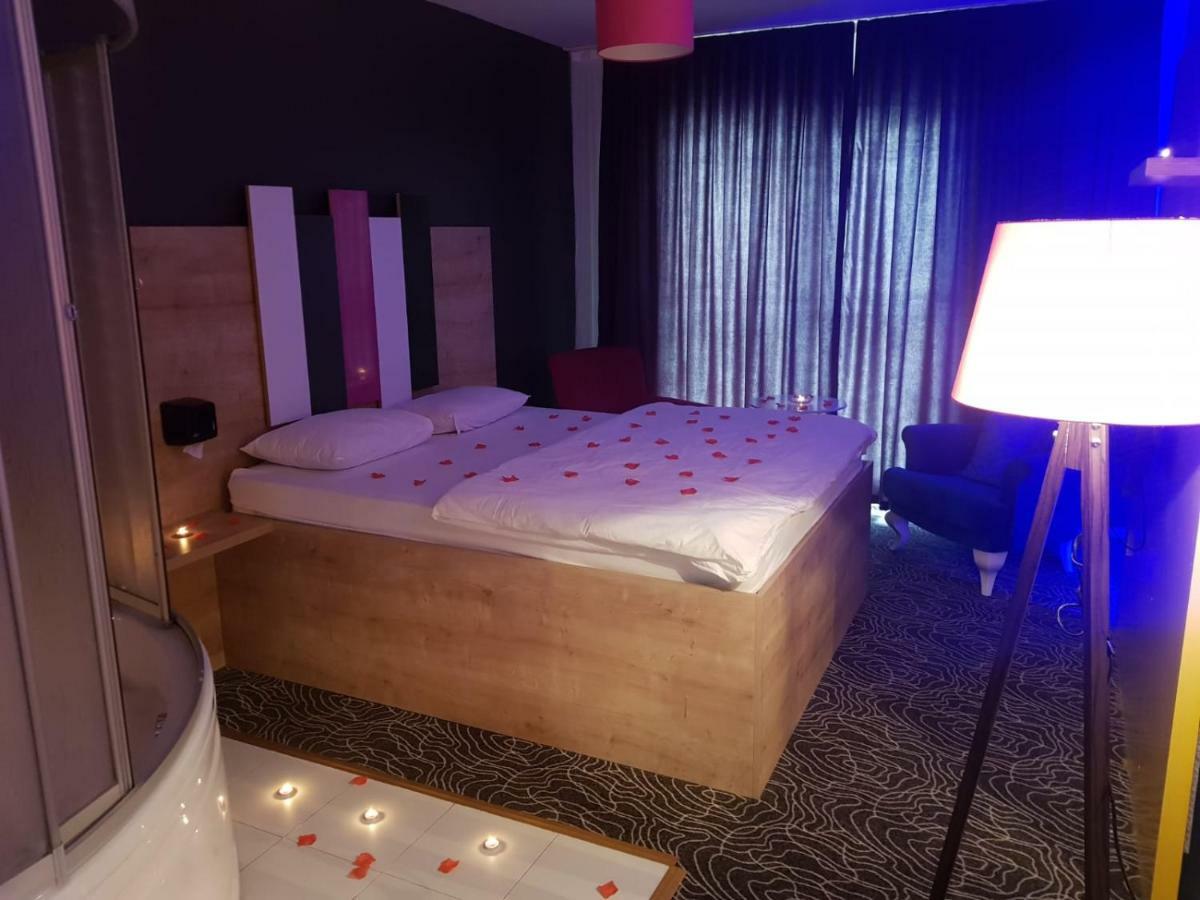 Suit Palas Aparthotel