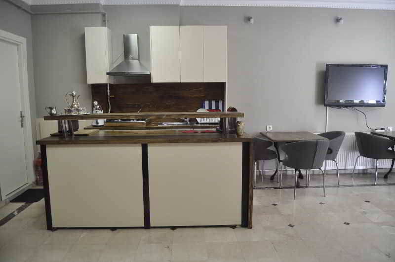 Net House Hotel