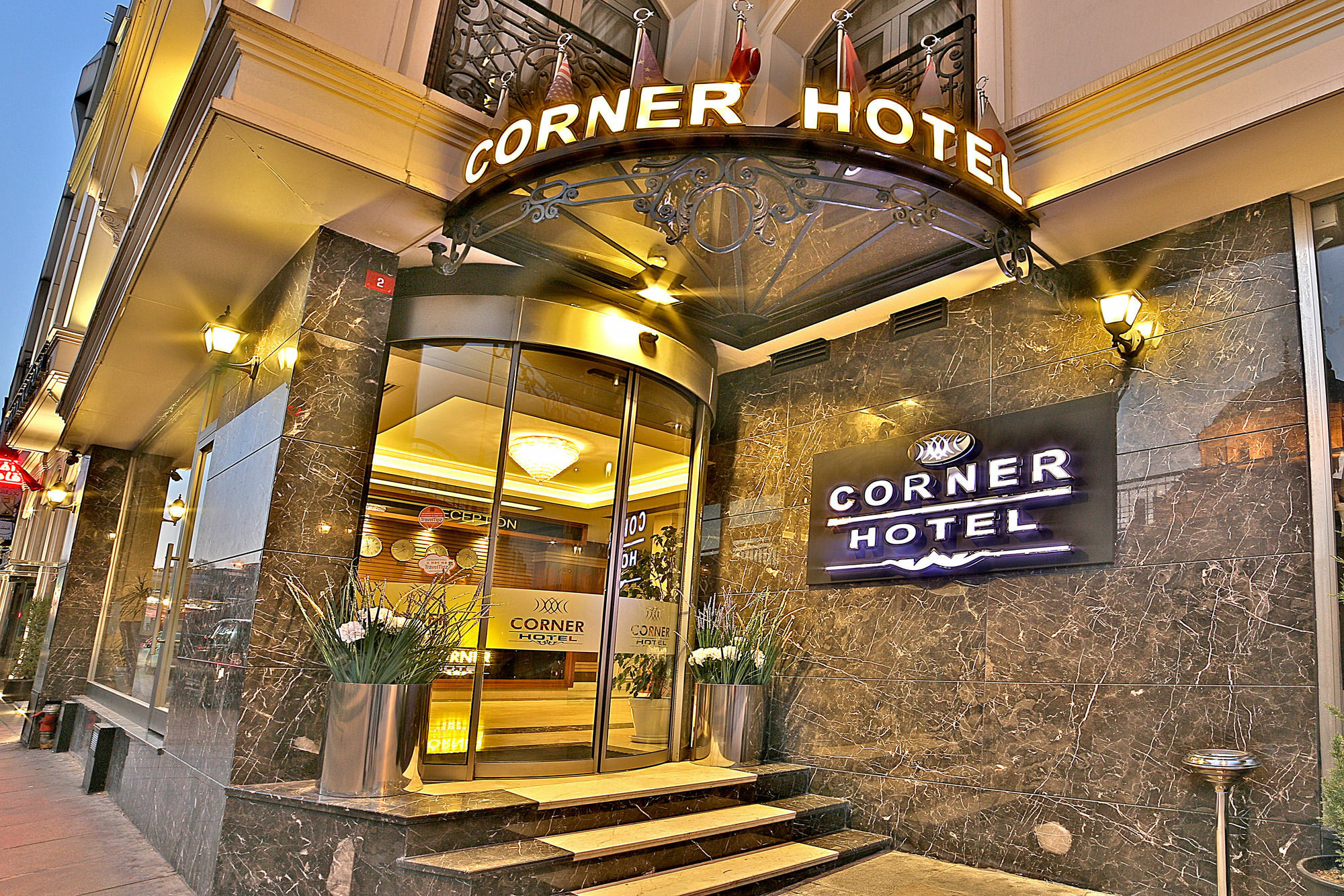 Corner Laleli 3*
