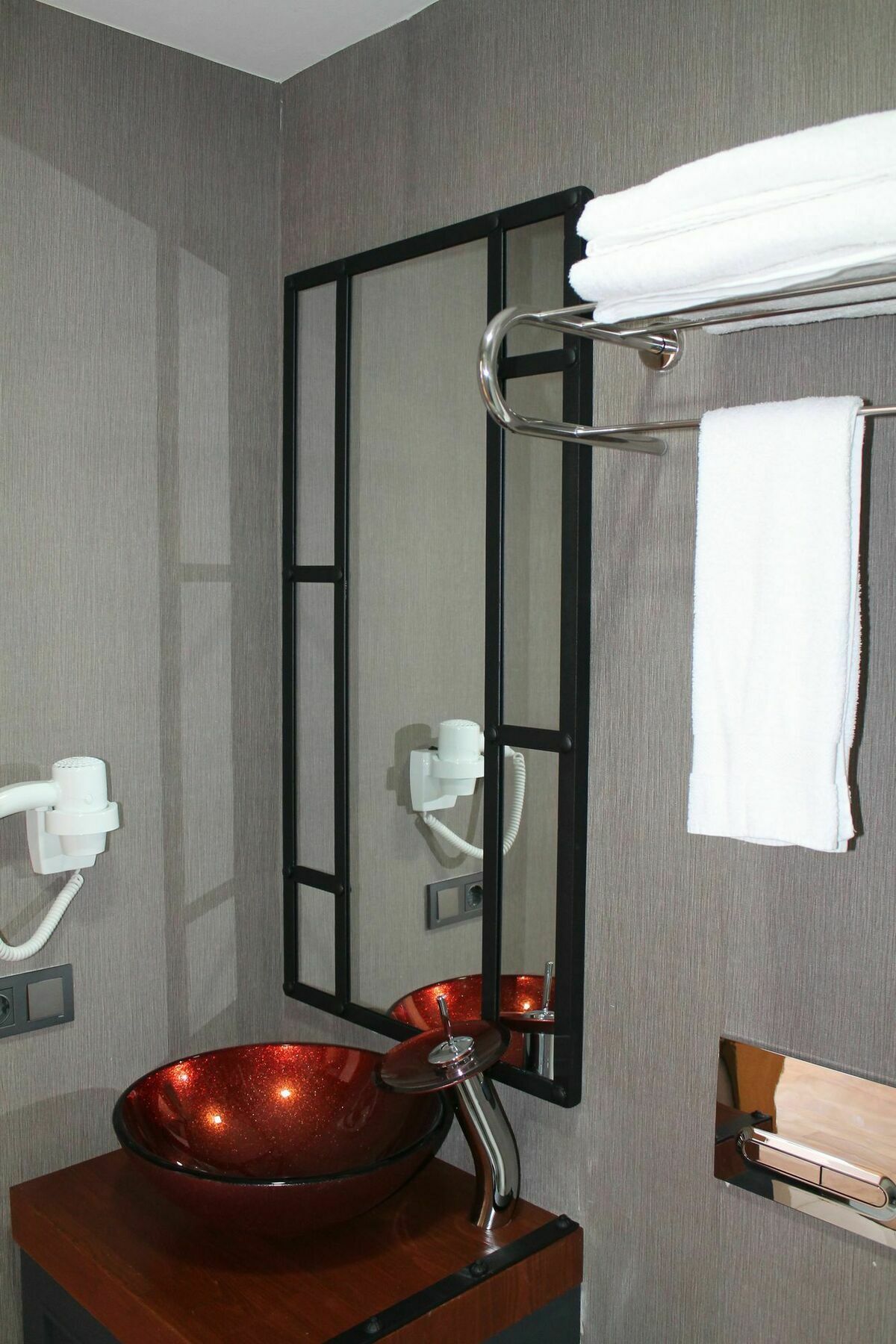Xenia Taksim 3*