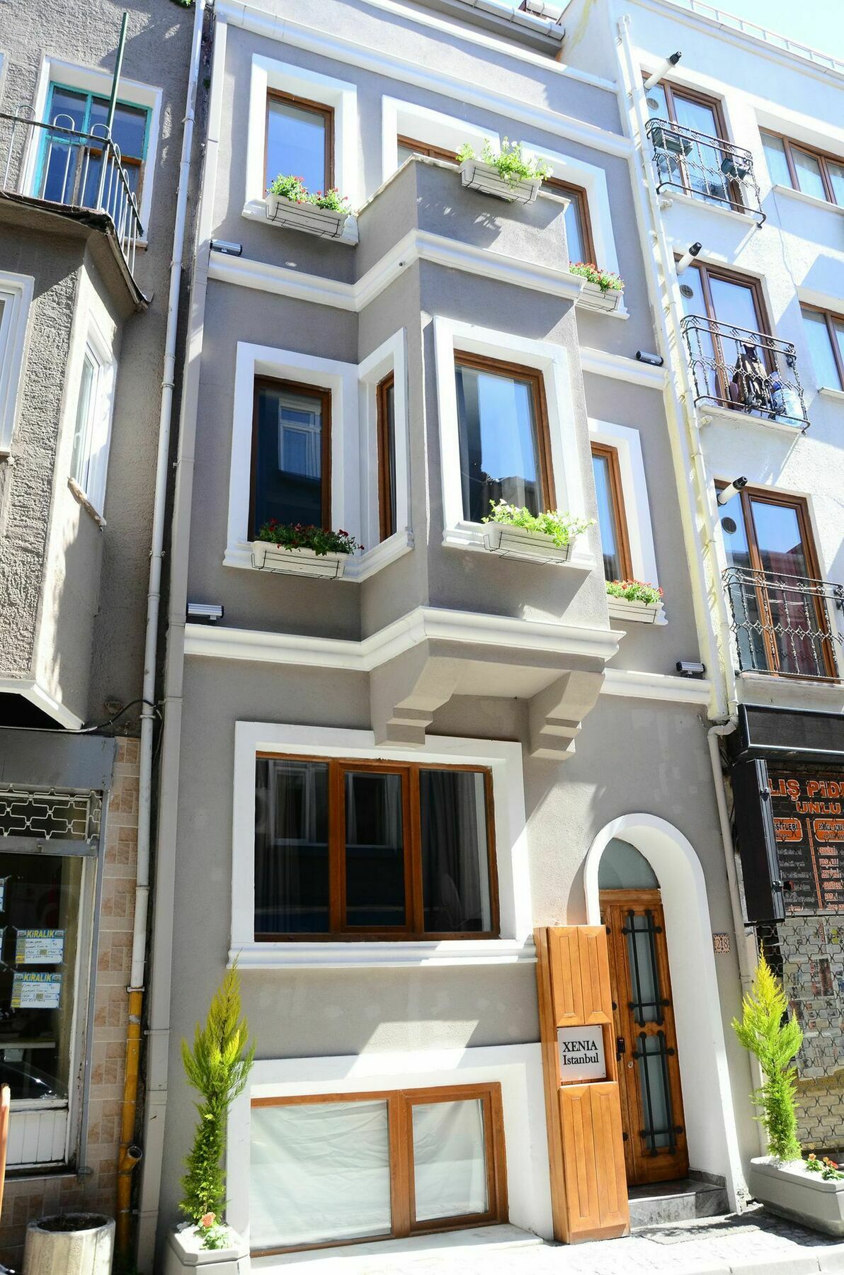 Hotel Xenia Taksim 3*