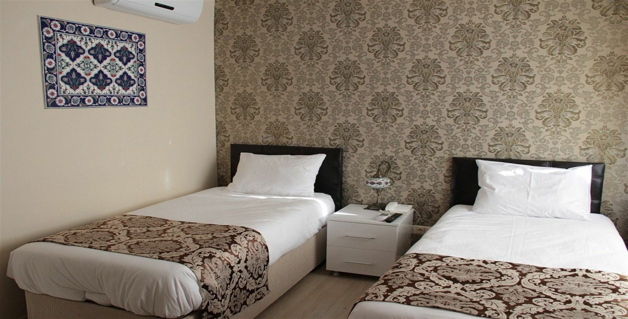 Nagehan Old Otel 2*