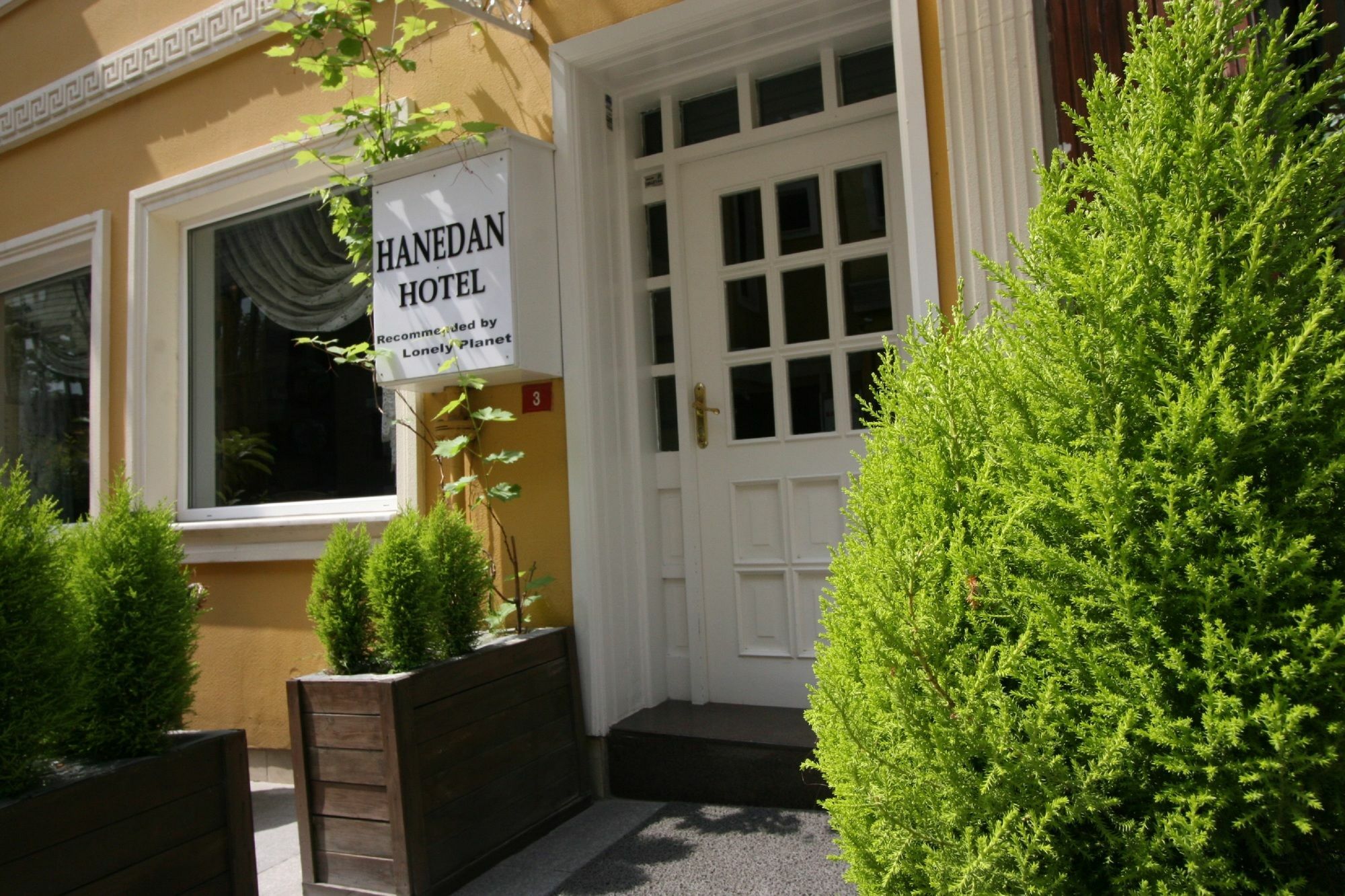 Hotel Hanedan