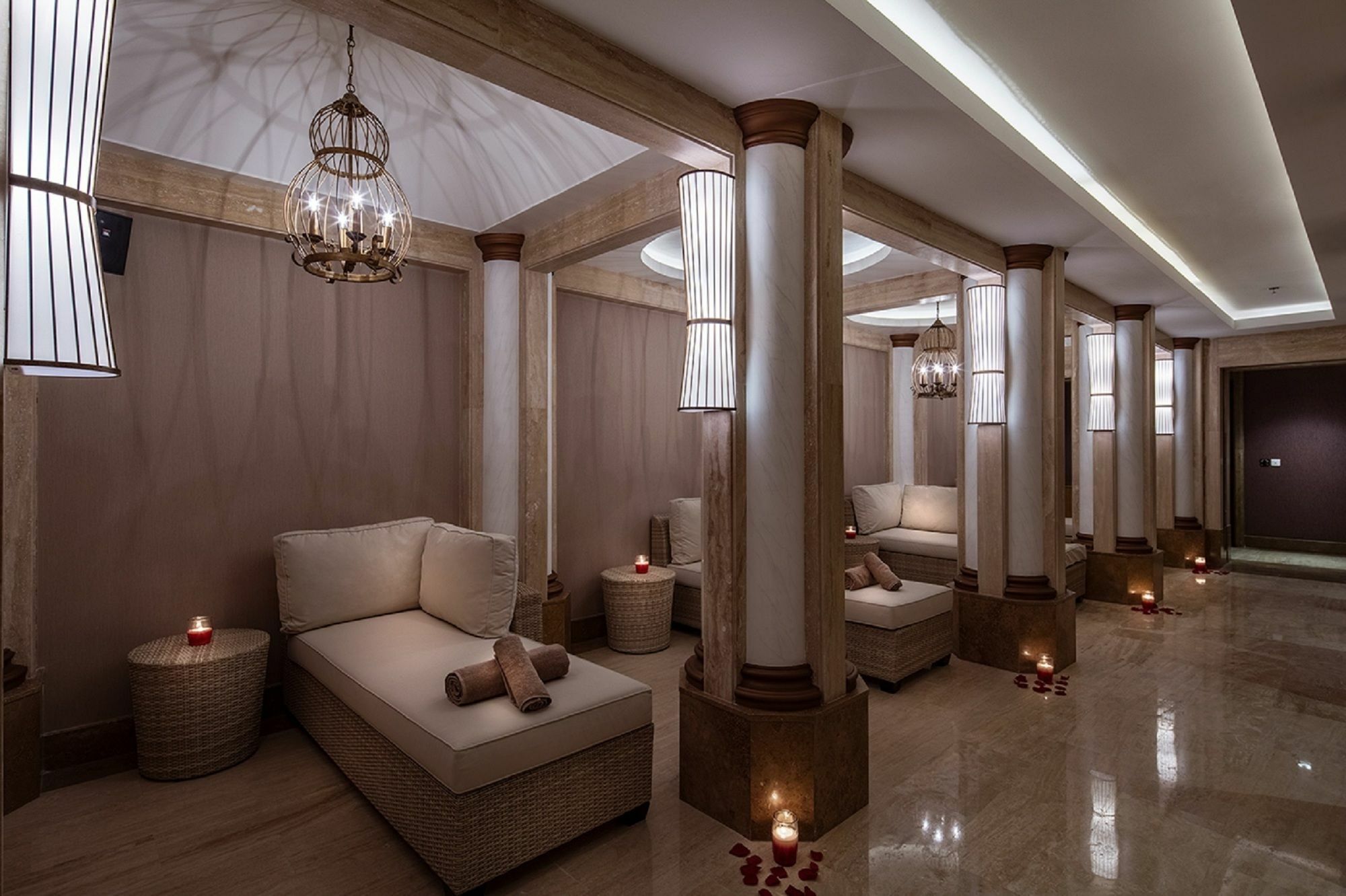 Hotel Doubletree By Hilton Topkapi 5*