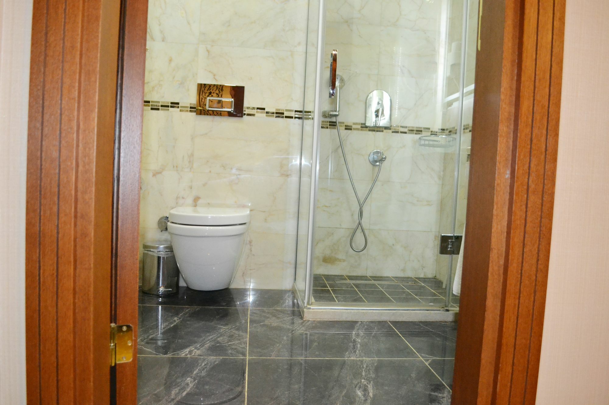 Hotel Lalinn Deluxe Istanbul
