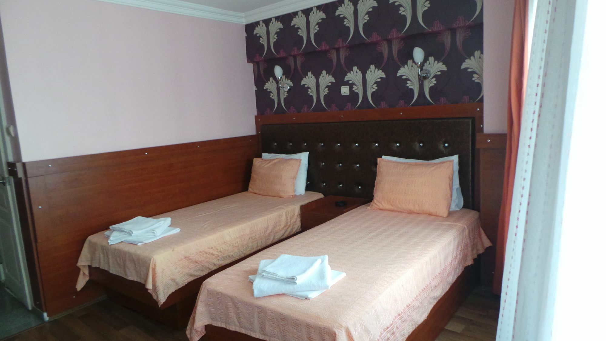 Antik Ipek Istanbul