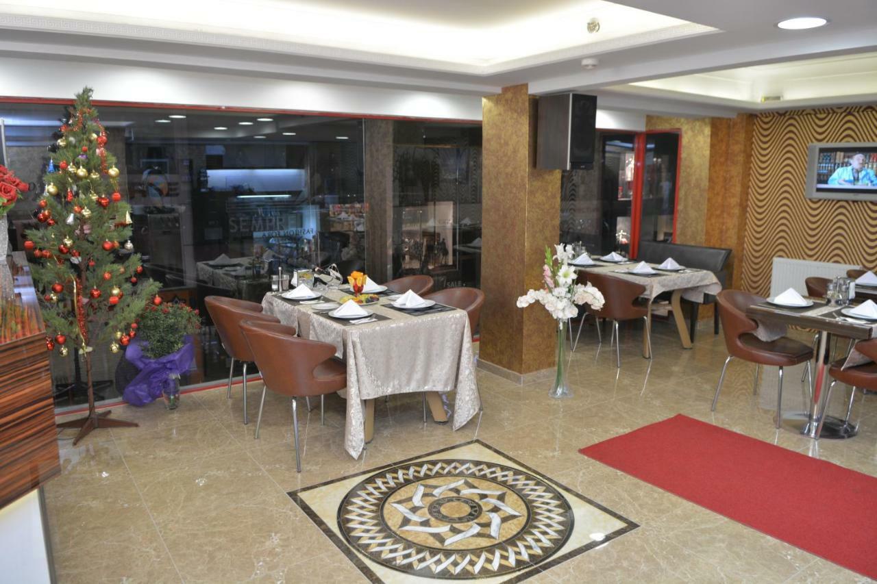 Mozart 2* İstanbul