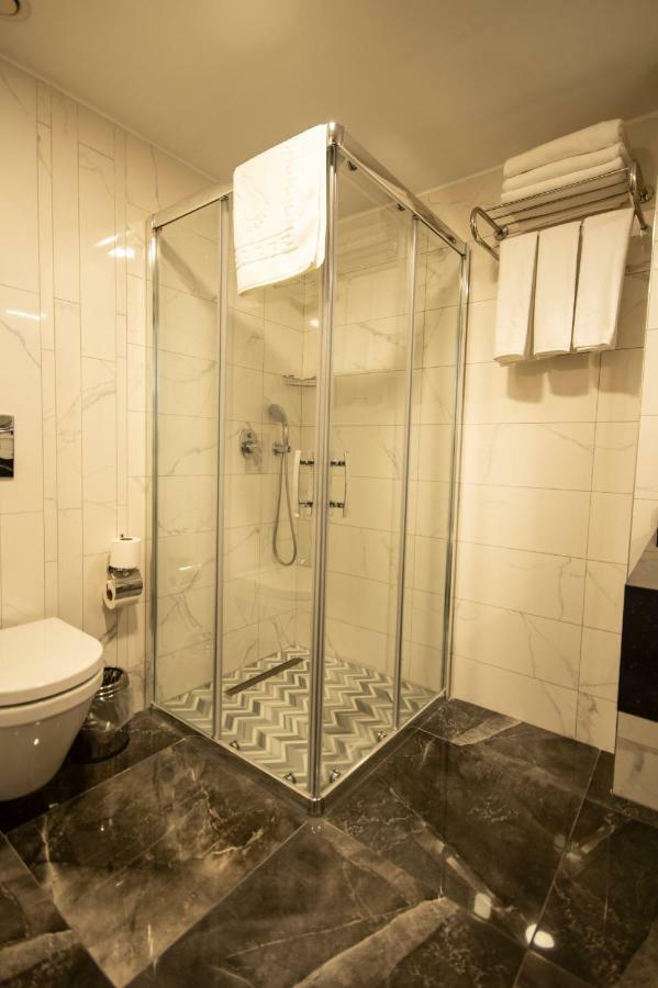 Otel Eliza 2*