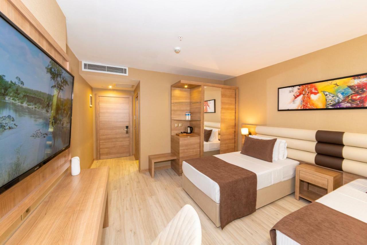 38 Otel 4*
