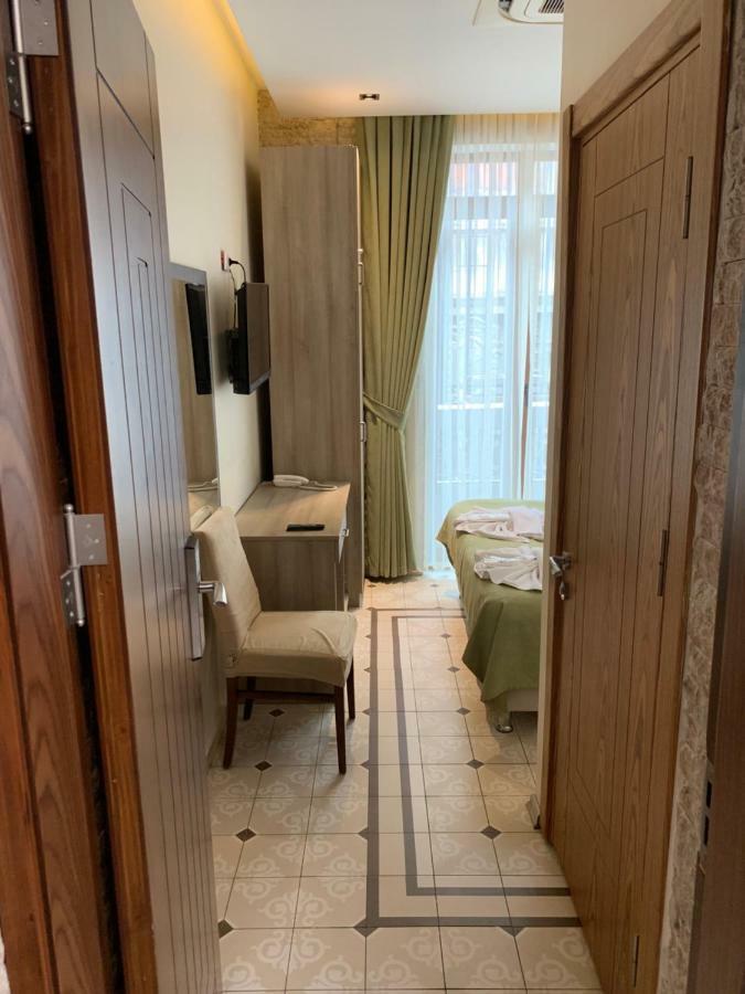 Alright 2* Istanbul