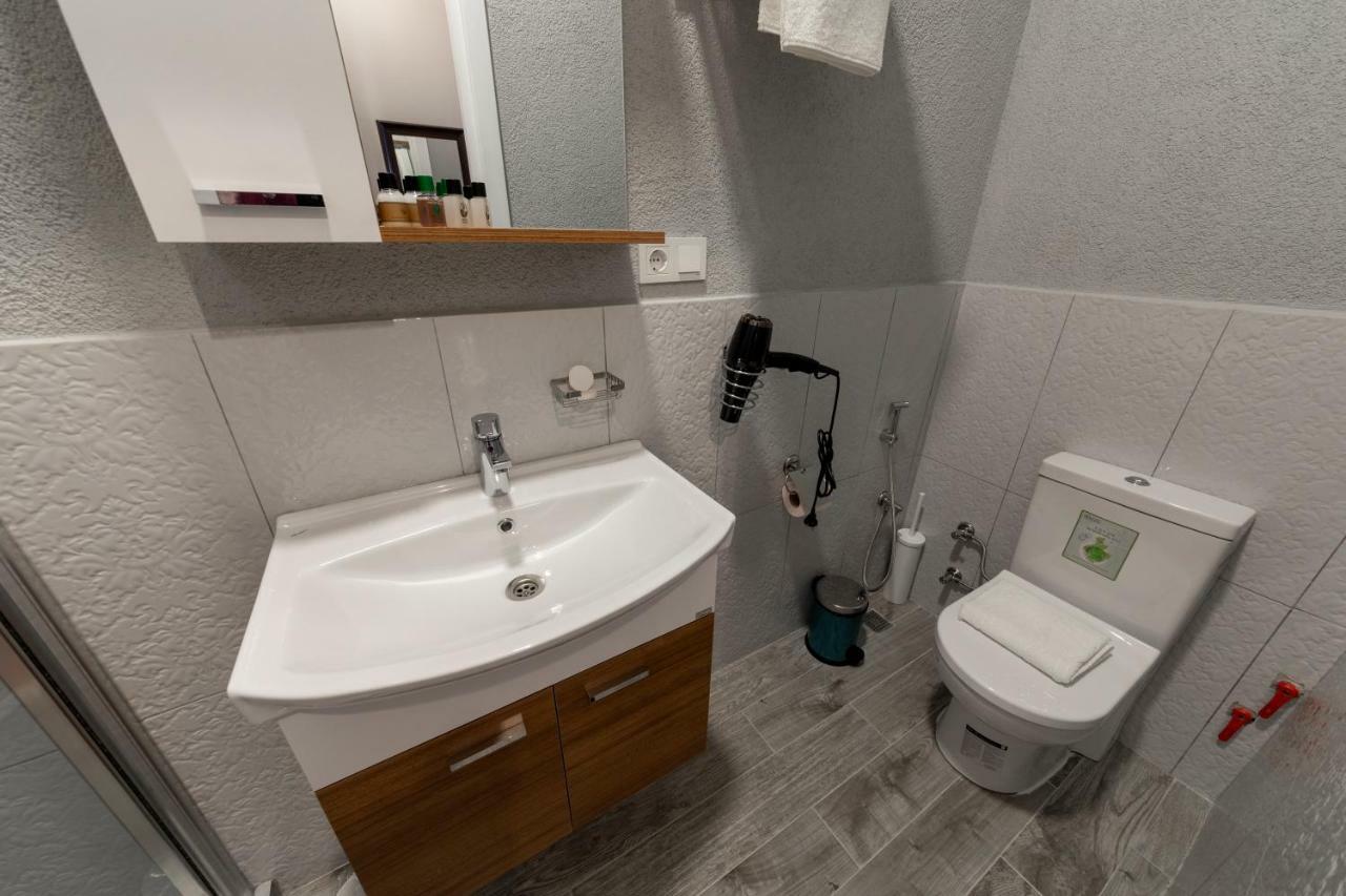 Royal Taksim 3*