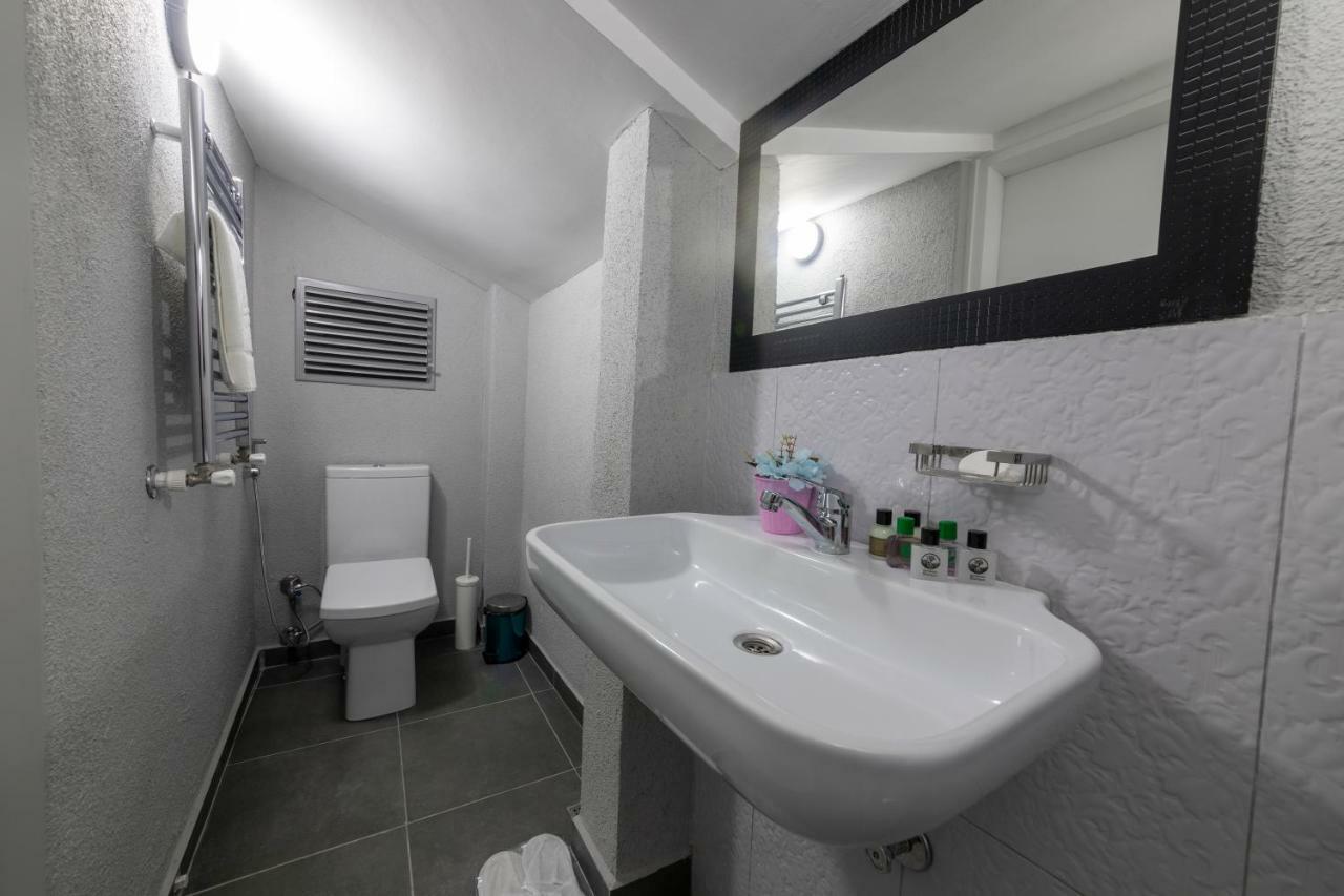 Hotel Royal Taksim 3*