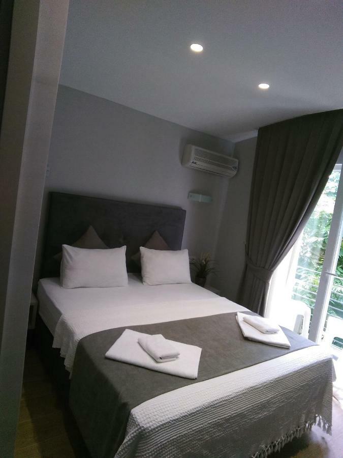 Bella 3 Hotel *