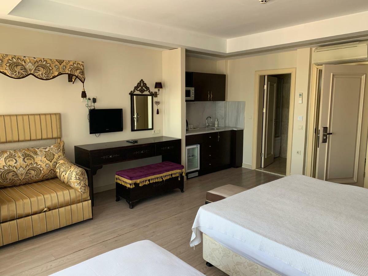 Hotel Cosmos 2*