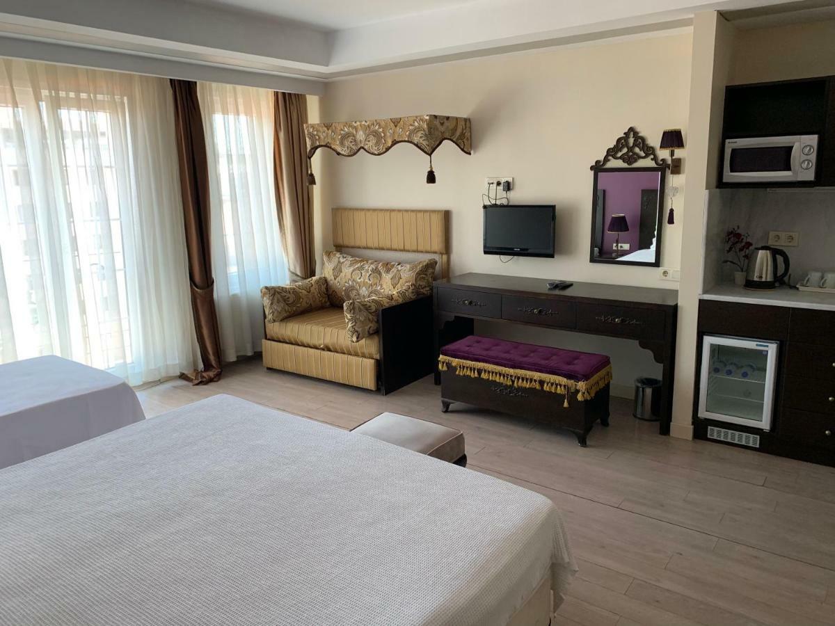 Cosmos Hotel 2*