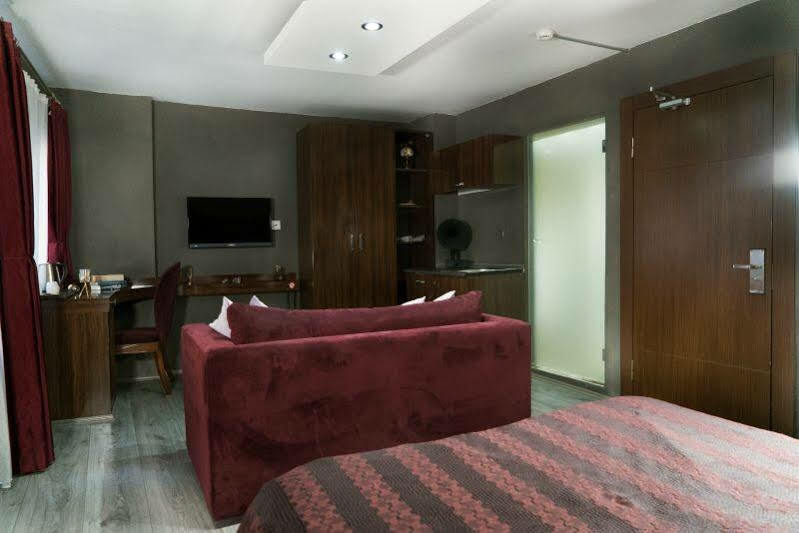 Apart Otel Taksim Yazıcı