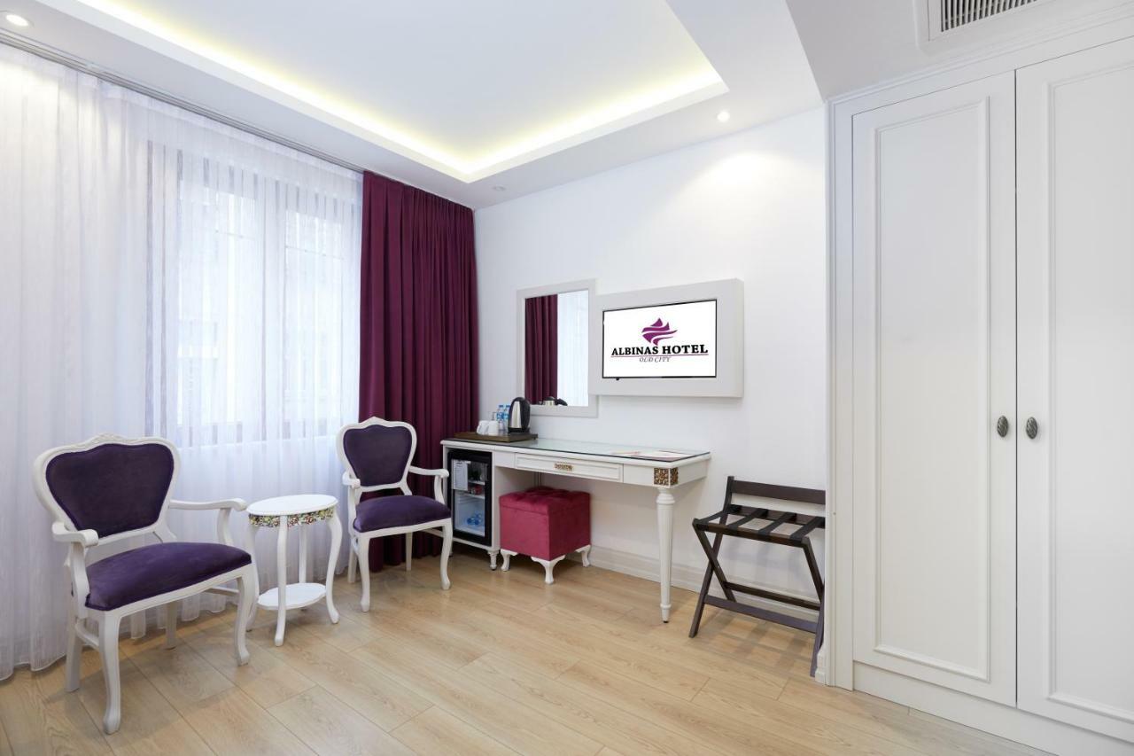 Hotel Albinas Old